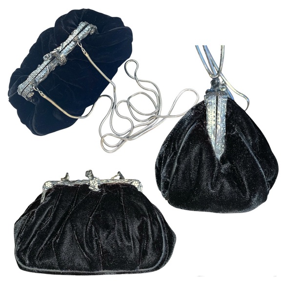 v i n t a g e :: Romantic Black Velvet Crossbody Purse Clutch - Picture 1 of 14